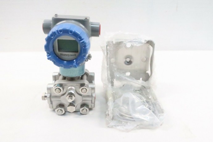 STG830-E1GS6A-1-A-CDE-11S-A-30A6-TP,PM-0000 HONEYWELL