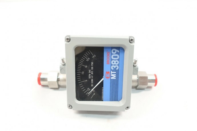 3809EB2A1KAAAC1 BROOKS