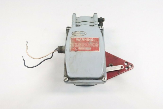 8012 MASONEILAN DRESSER