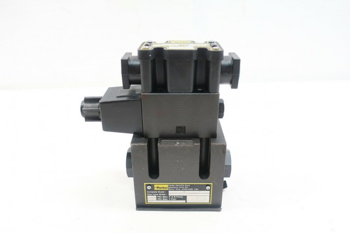 D31VW4F4NYCF4 PARKER