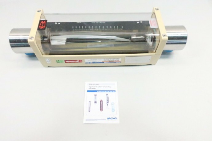 1020NN0B2AA5F9D00001 BROOKS