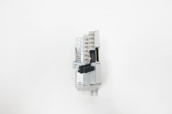 1762-IF2OF2 ALLEN BRADLEY