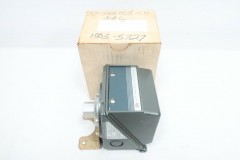 J302 553 UE UNITED ELECTRIC