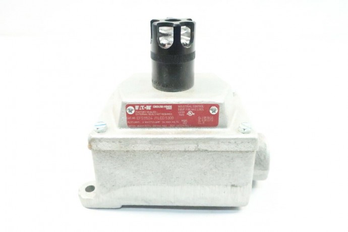 EFS11524 J1 LED S300 CROUSE HINDS