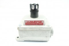 EFS11524 J1 LED S300 CROUSE HINDS