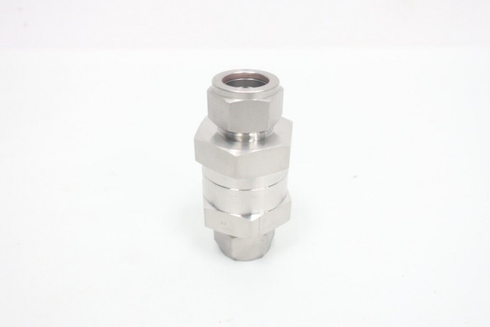 SS-CHS12-1/3 SWAGELOK