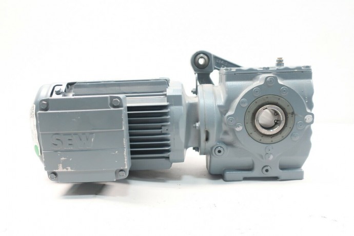 SA47/T DRE80M4 SEW EURODRIVE