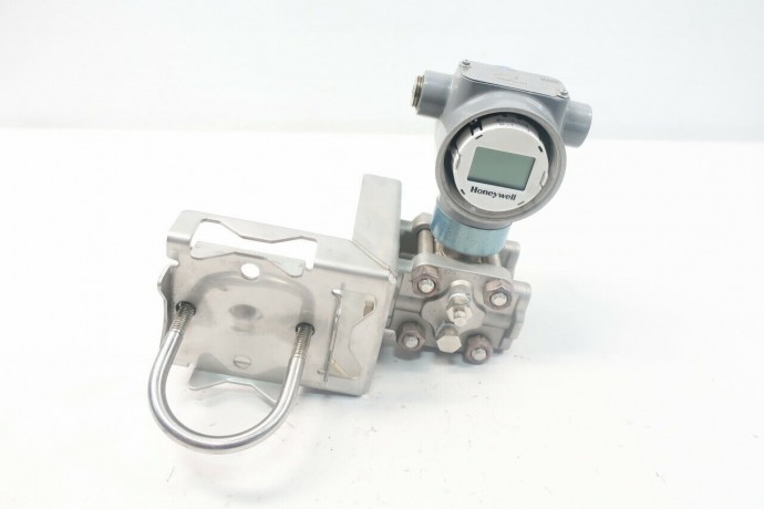 STD820-E1HS6AS-1-A-CHE-11S-A-30A0-00-0000 HONEYWELL