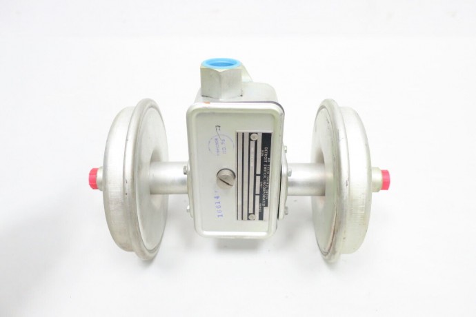 2222320 DETROIT SWITCH