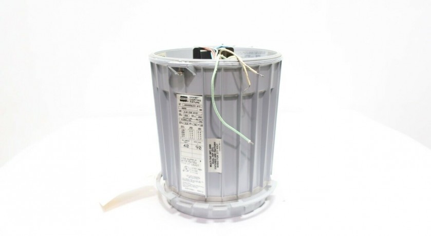 VMVS250/MT QTZ S658 CROUSE HINDS